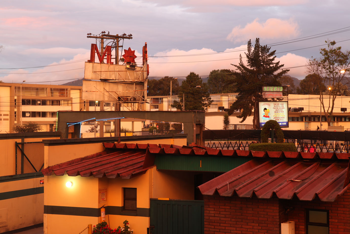 Love Motels